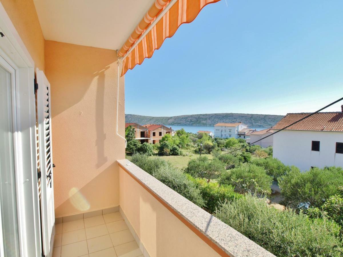 Barbat na Rabu Apartments Ljubica מראה חיצוני תמונה