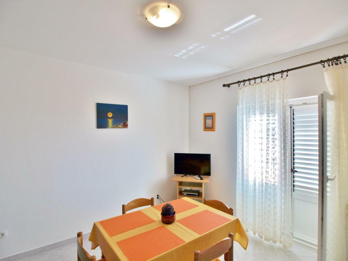 Barbat na Rabu Apartments Ljubica מראה חיצוני תמונה